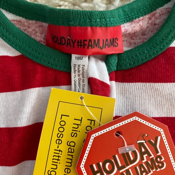 18 months footed pajamas. Red and white stripes. - Picture 2 of 3